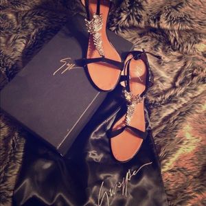 AUTHENTIC Giuseppe Heels with box and duster